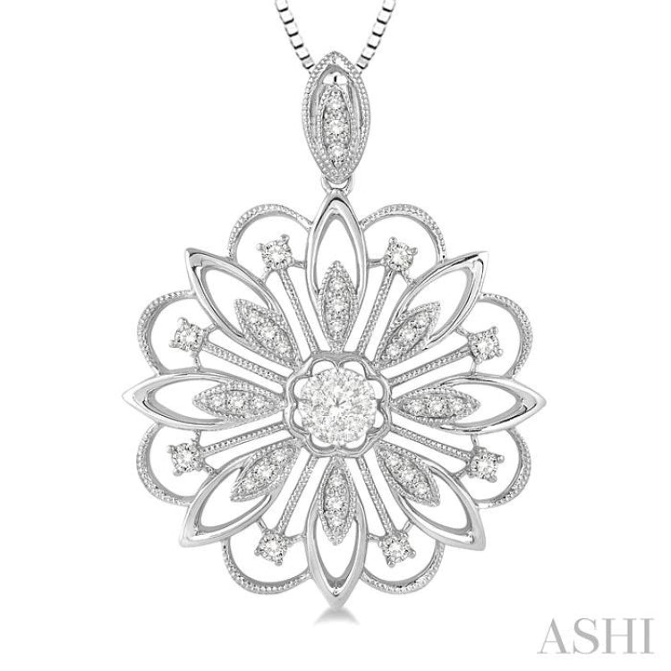 1/3 Ctw Floral Lattice Lovebright Round Cut Diamond Pendant With Chain in 14K White Gold