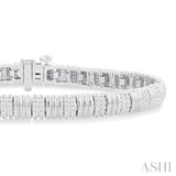 3/4 ctw Ribbed Round Cut Diamond Fashion Bracelet in 14K White Gold