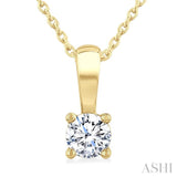 1/4 Ctw Prong Set Round Cut Diamond Solitaire Pendant With Chain in 14K Yellow Gold