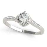 14kt gold Single Row Engagement Ring