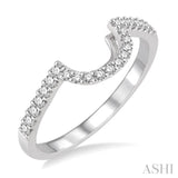 1/4 ctw Round Cut Diamond Wedding Band in 14K White Gold