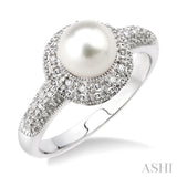 6.5x6.5 MM Cultured Pearl and 1/20 ctw Single Cut Diamond Ring in Sterling Silver