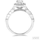 Semi-Mount Diamond Engagement Ring